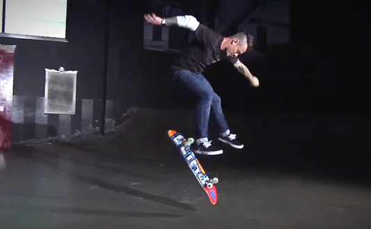 Cody McEntire: Trickipedia - Forward/Dolphin Flip