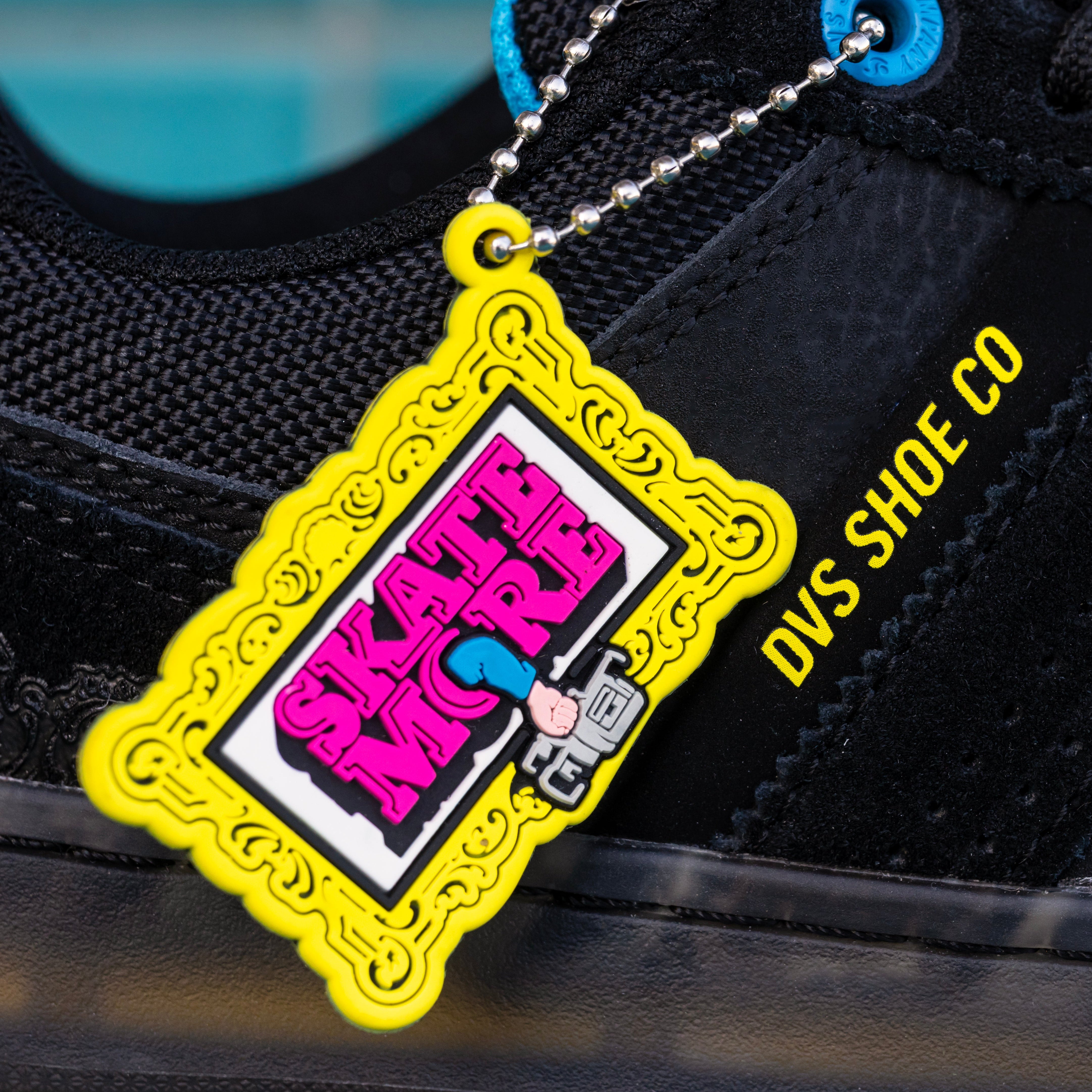 DVS シューレス変えてます　箱もあるよん DVS x Skate More 20th Anniversary Collection – DVS Shoes